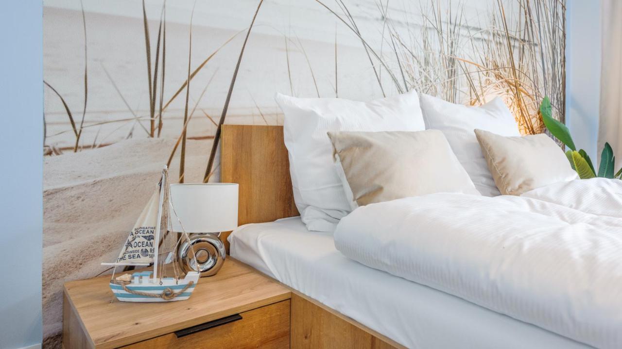 Apartament Blekitna Laguna Z Basenem - Ul Kasprowicza 20A - Holiday City 科沃布热格 外观 照片